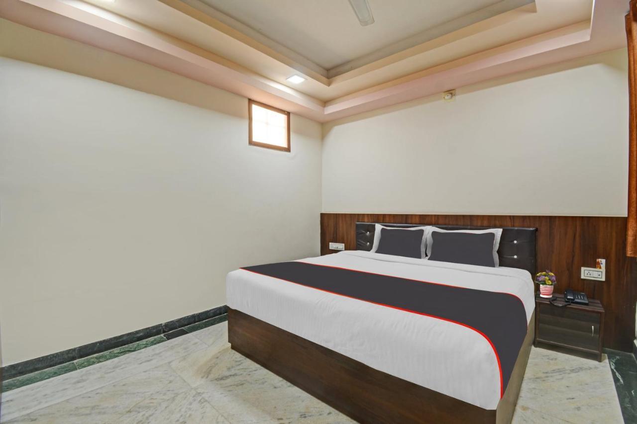 Collection O The Sunrise Hotel Udaipur Exterior photo