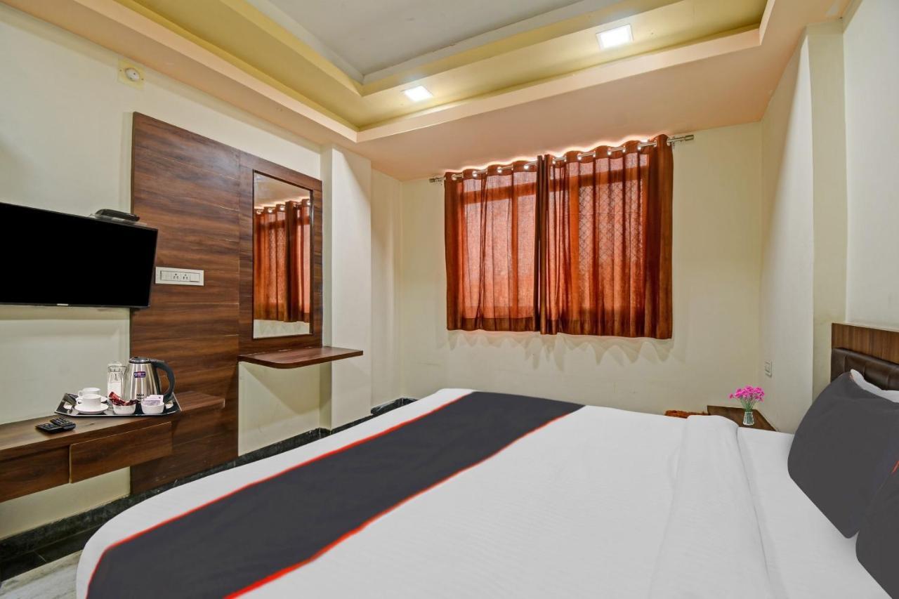 Collection O The Sunrise Hotel Udaipur Exterior photo