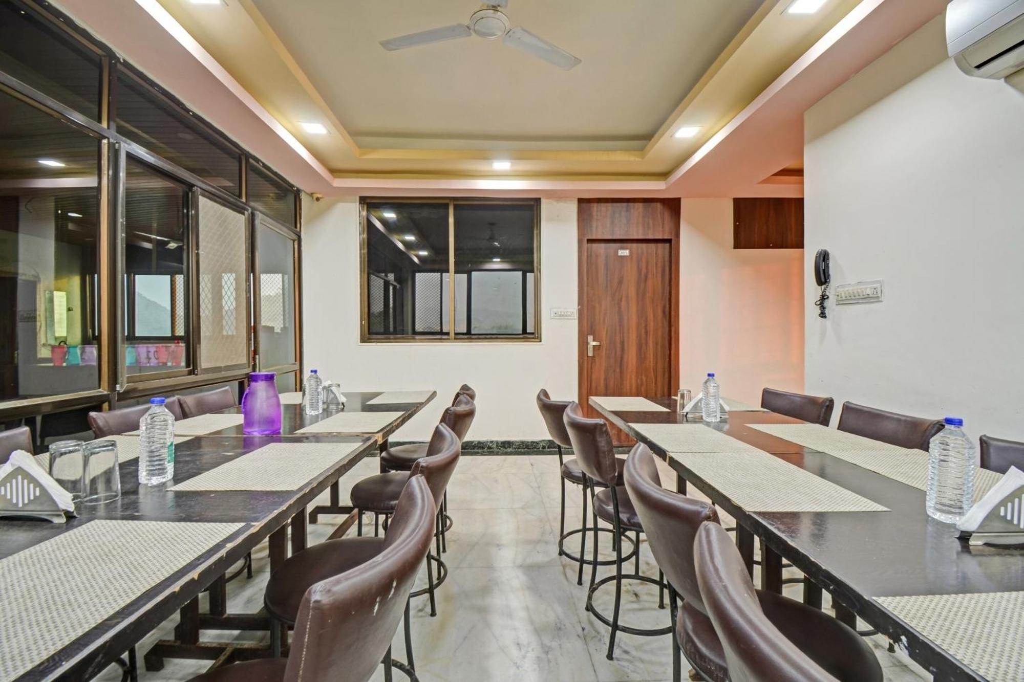 Collection O The Sunrise Hotel Udaipur Exterior photo