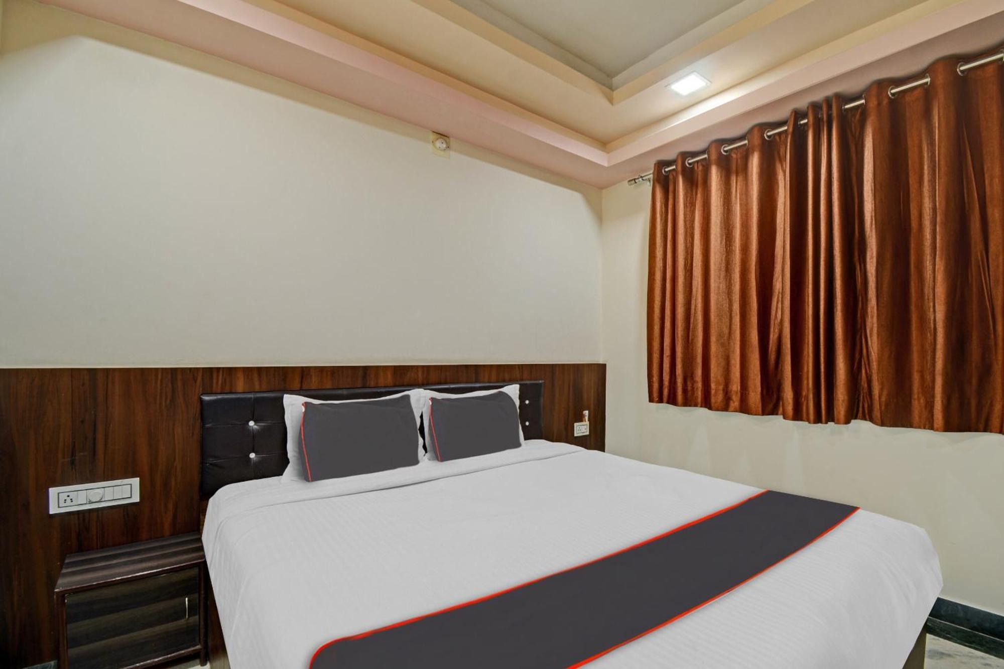 Collection O The Sunrise Hotel Udaipur Exterior photo